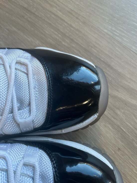 Jordan 11 retro (gs) Air Jordan 4 Like new Y5.5 - Picture 13 of 13